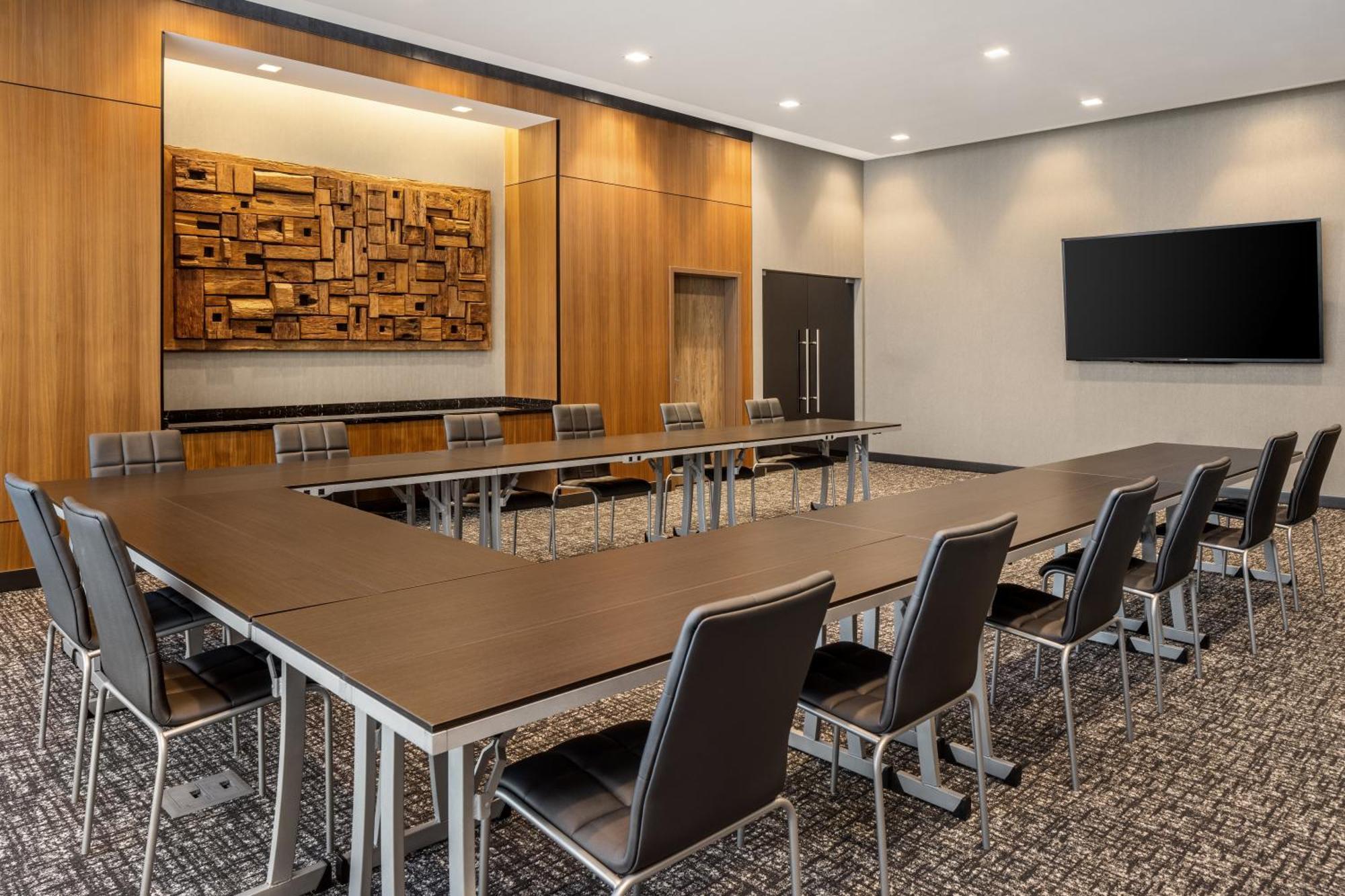 Ac Hotel By Marriott Minneapolis West End Сейнт Луис Парк Екстериор снимка