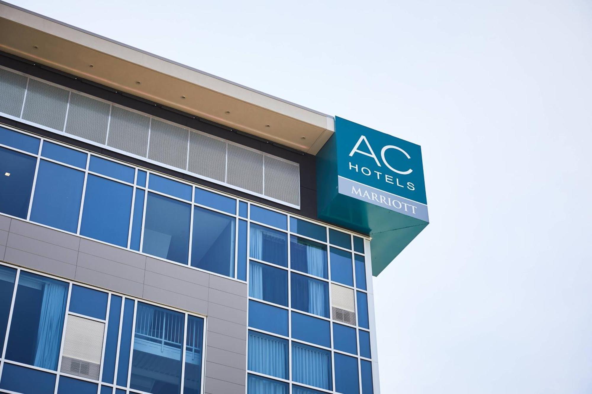 Ac Hotel By Marriott Minneapolis West End Сейнт Луис Парк Екстериор снимка