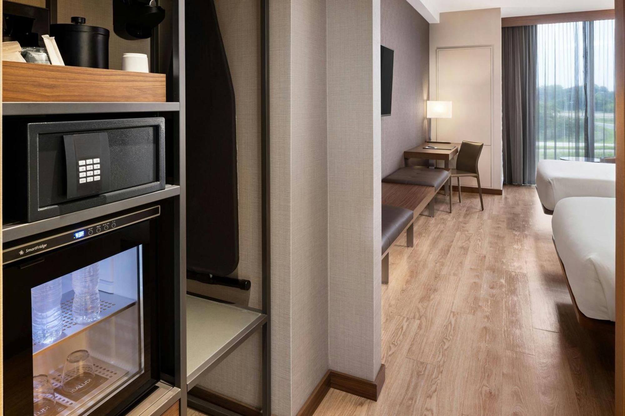 Ac Hotel By Marriott Minneapolis West End Сейнт Луис Парк Екстериор снимка