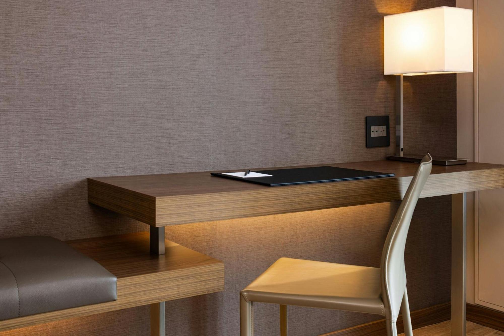 Ac Hotel By Marriott Minneapolis West End Сейнт Луис Парк Екстериор снимка