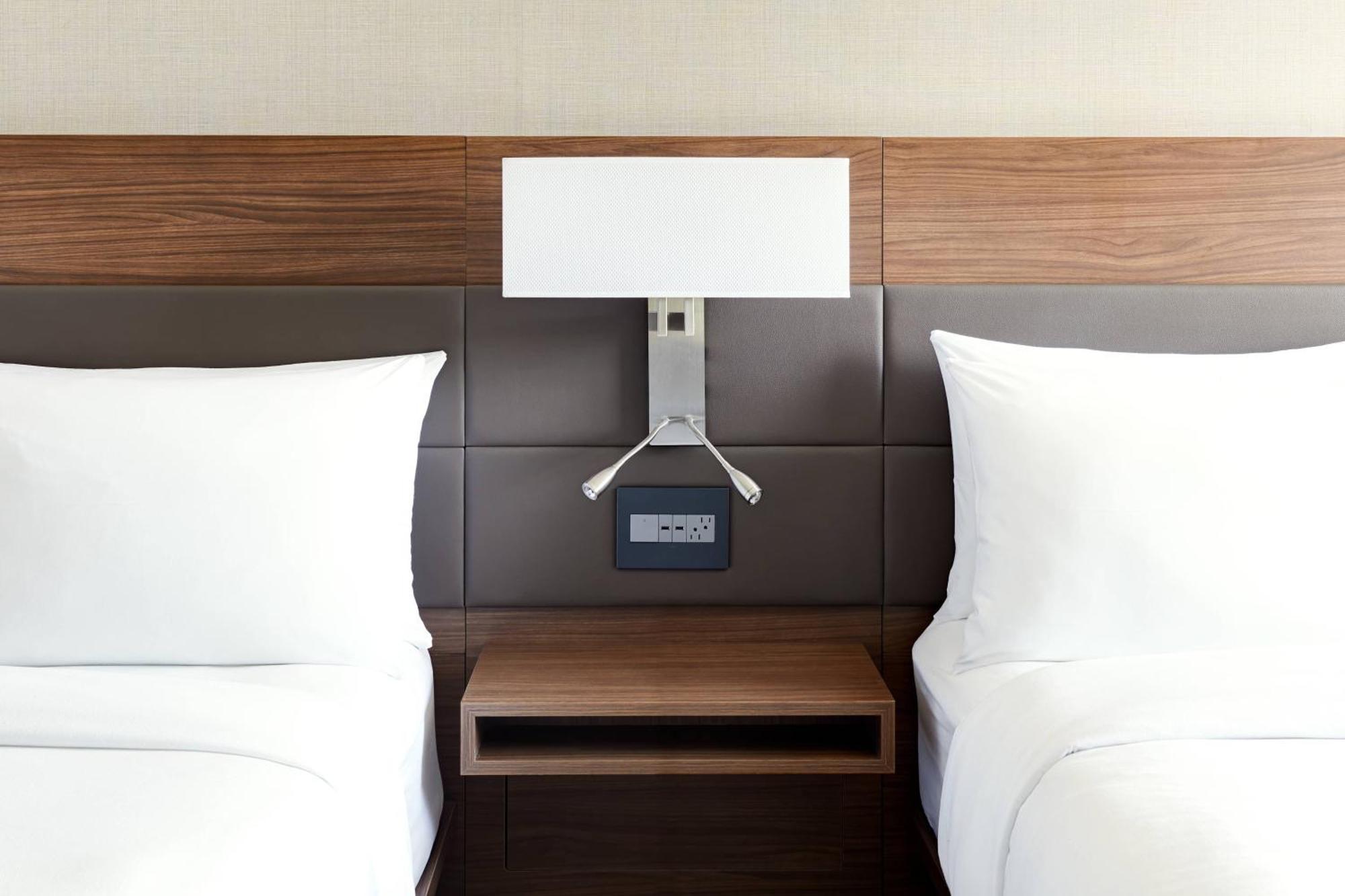 Ac Hotel By Marriott Minneapolis West End Сейнт Луис Парк Екстериор снимка